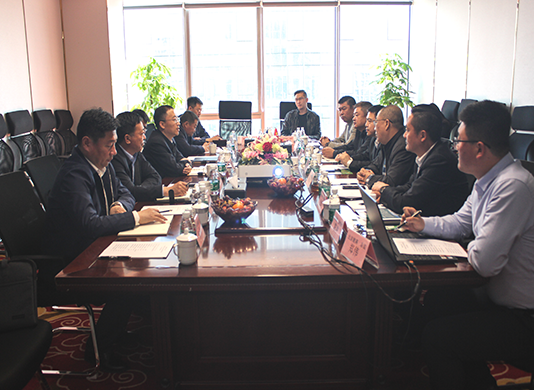 鑲黃旗主要領導蒞臨北京BOB集团  共同探討新能源合作發展